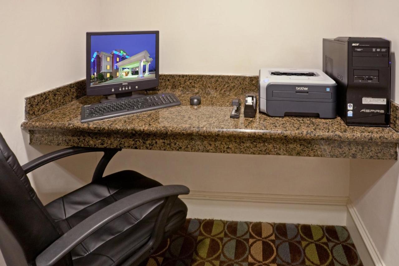 Holiday Inn Express & Suites Waxahachie By Ihg Dış mekan fotoğraf